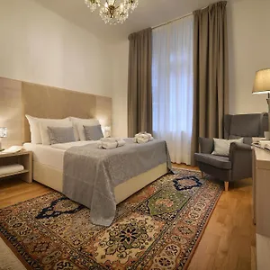 *** Aparthotel Old Town By Little King Tsjechië