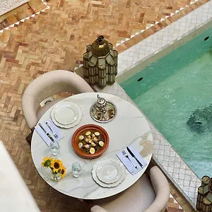  Riad El Khaeir - Piscine, Hamam & Marokko
